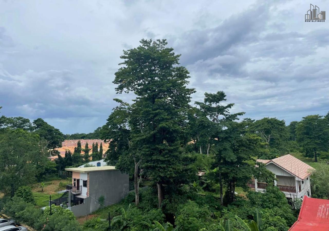 Palawan Modern Living In A Thoughtfully Designed Staycation Near Airport - B1 5Kunzite Пуэрто-Принцеса Экстерьер фото
